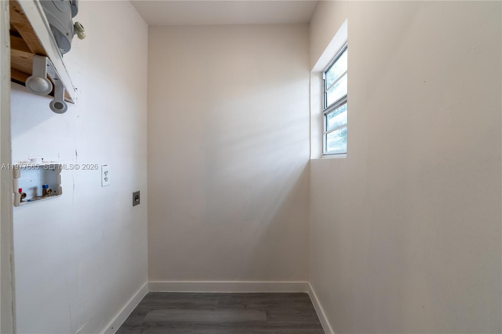 Undisclosed Address Miami Gardens, FL 33054