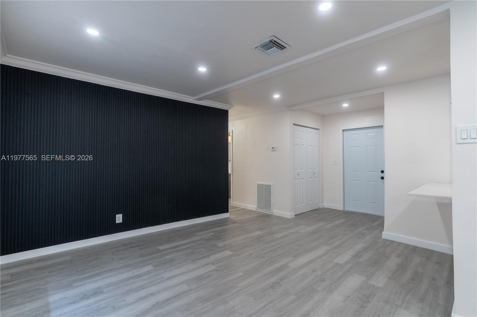 Undisclosed Address Miami Gardens, FL 33054