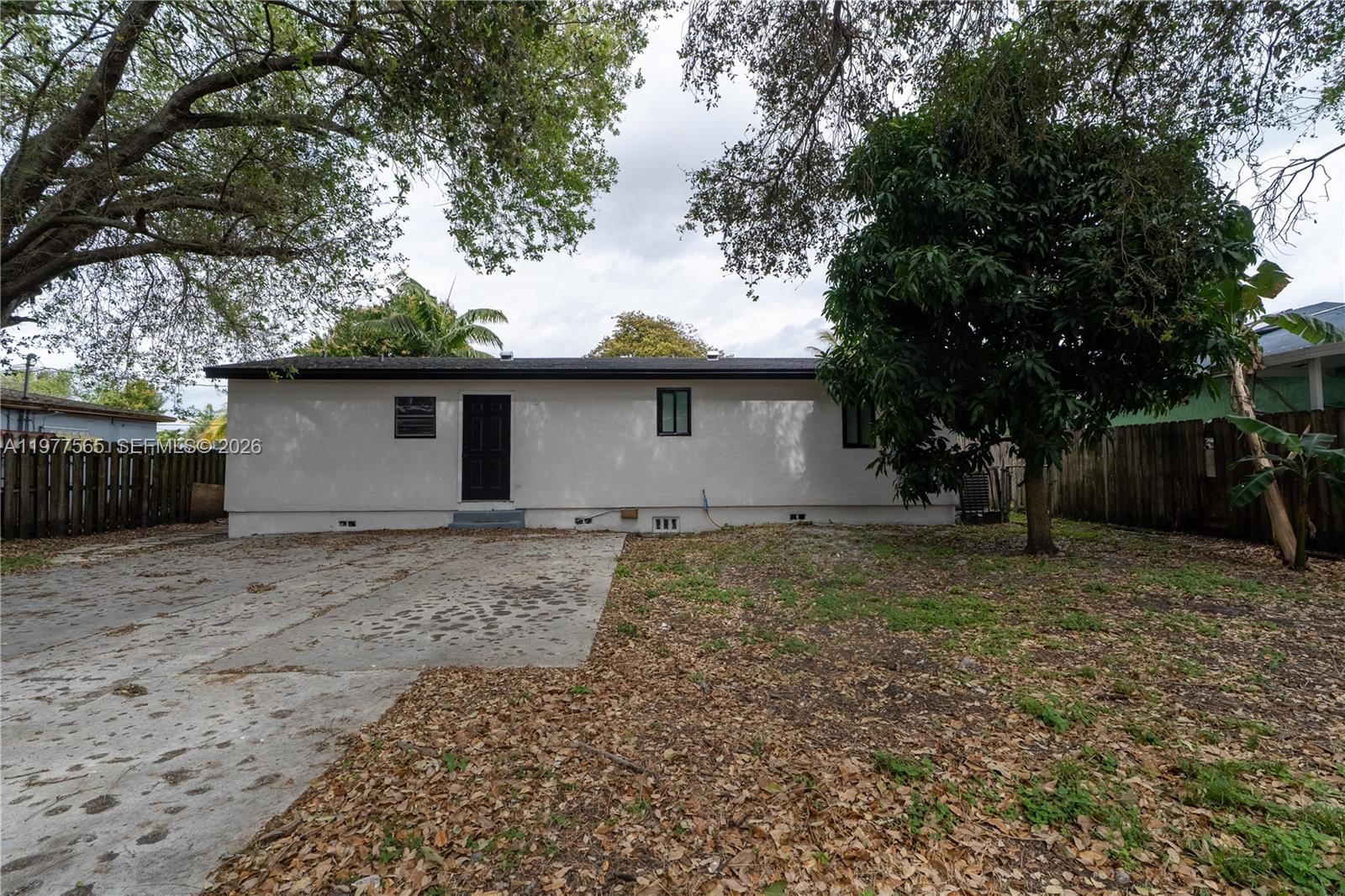 Undisclosed Address Miami Gardens, FL 33054