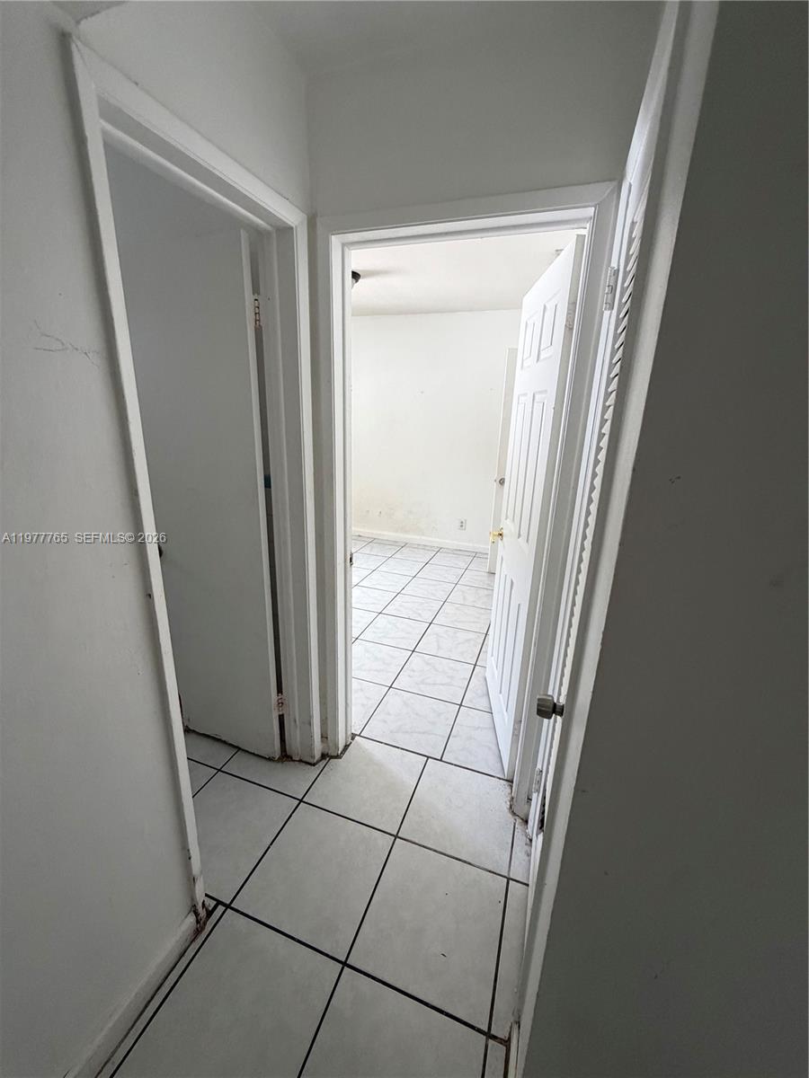 3021 NE 7th Ave Pompano Beach, FL 33064