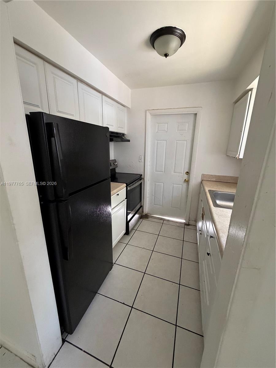 3021 NE 7th Ave Pompano Beach, FL 33064