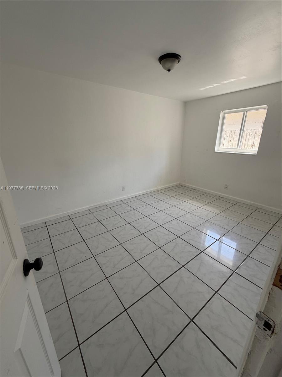 3021 NE 7th Ave Pompano Beach, FL 33064