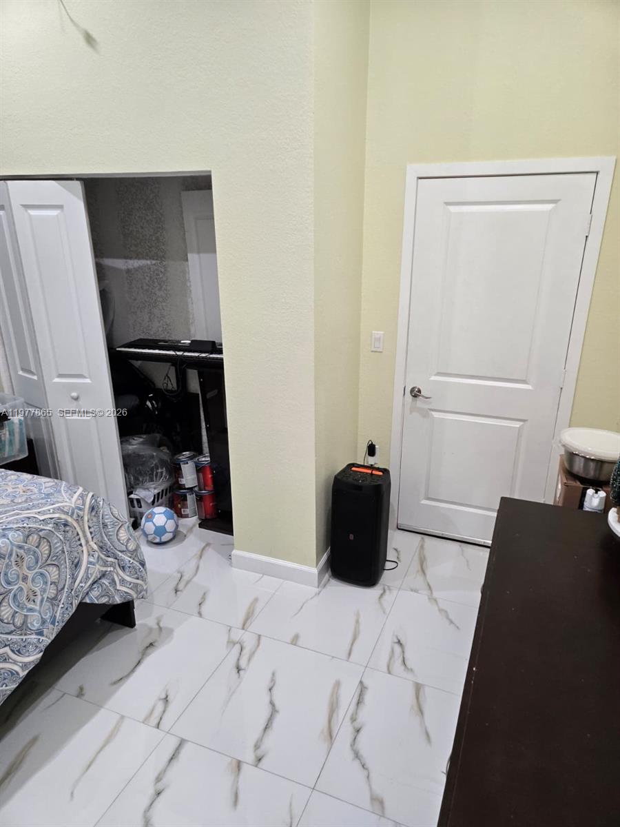 1166 SW 7th Ave Florida City, FL 33034