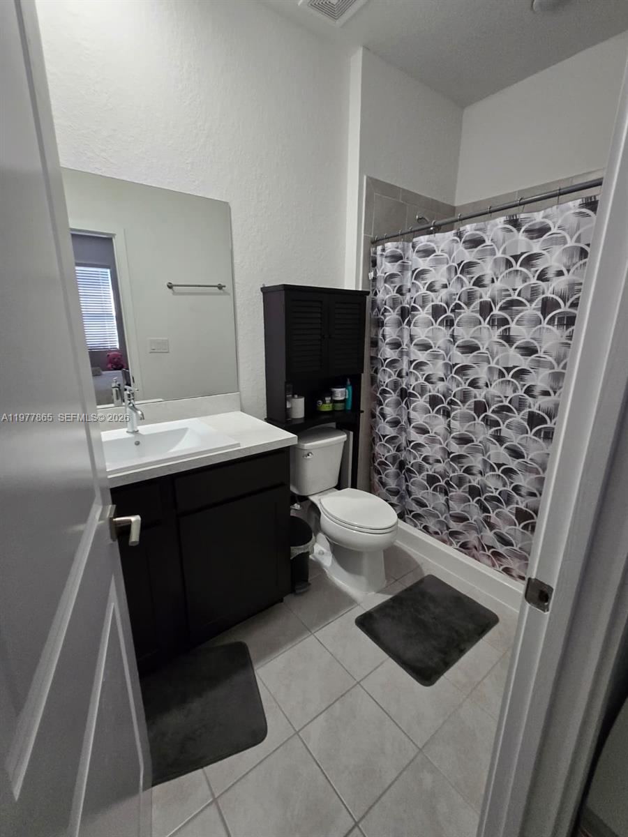 1166 SW 7th Ave Florida City, FL 33034