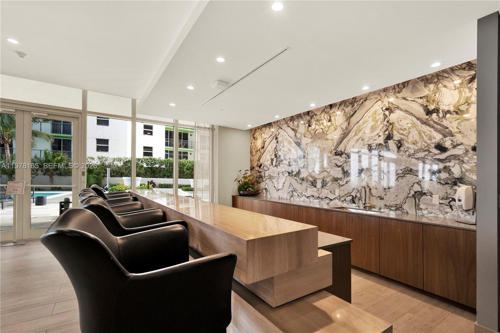 image Aria on the Bay38