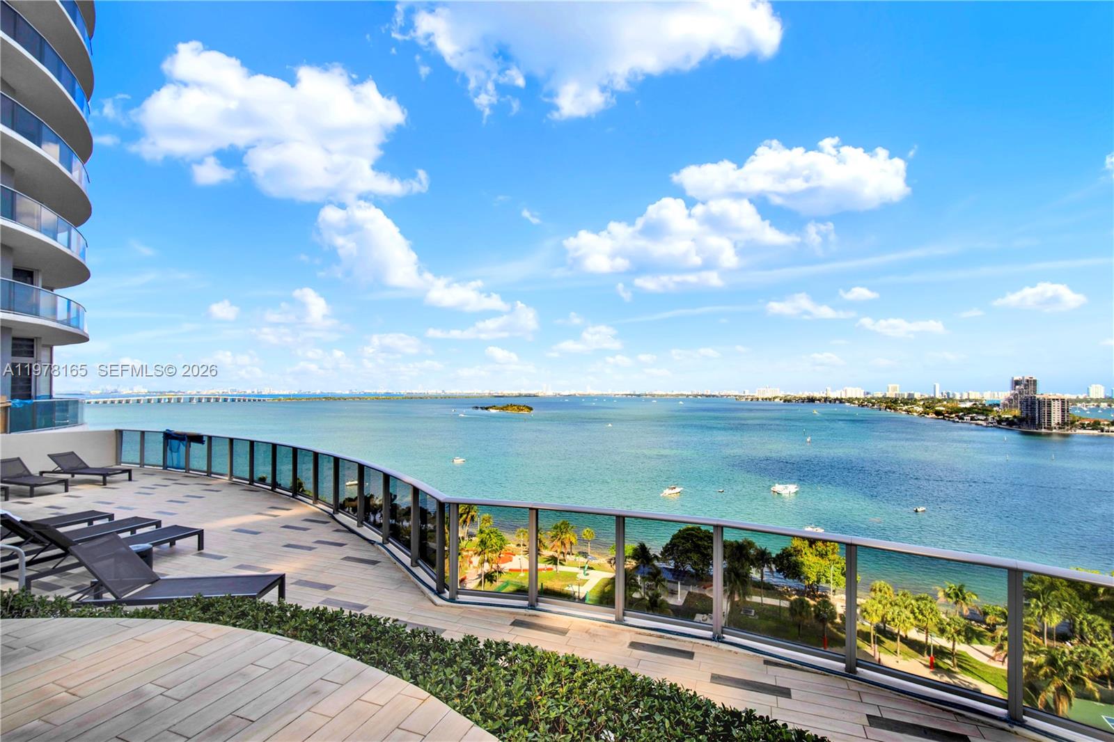 image Aria on the Bay46