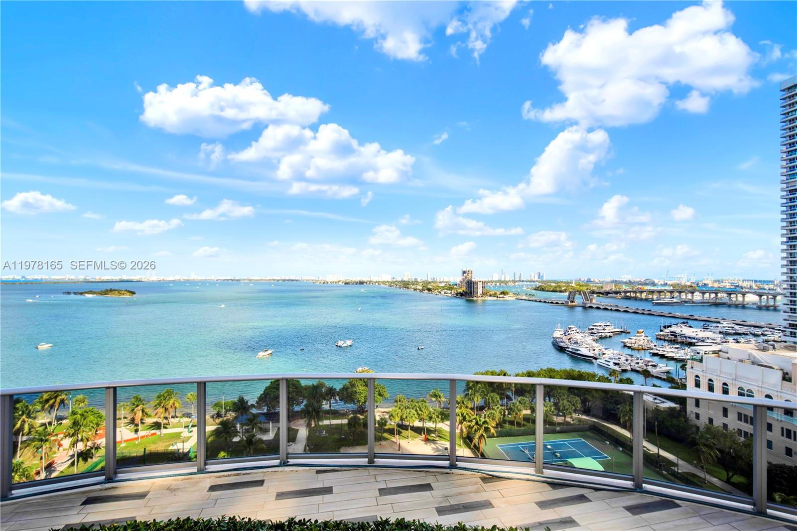 image Aria on the Bay48