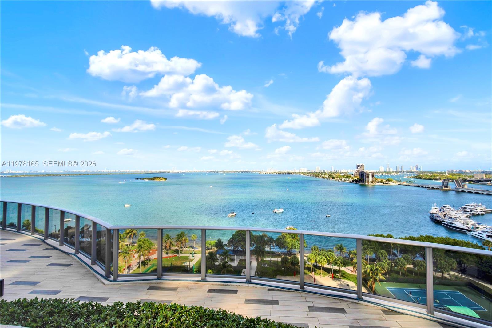 image Aria on the Bay49