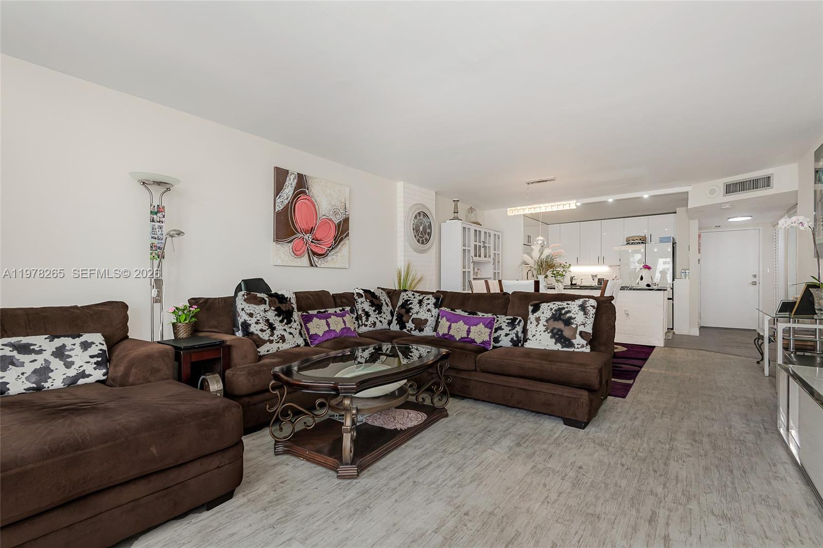 2801 NE 183rd St #1108W Aventura, FL 33160