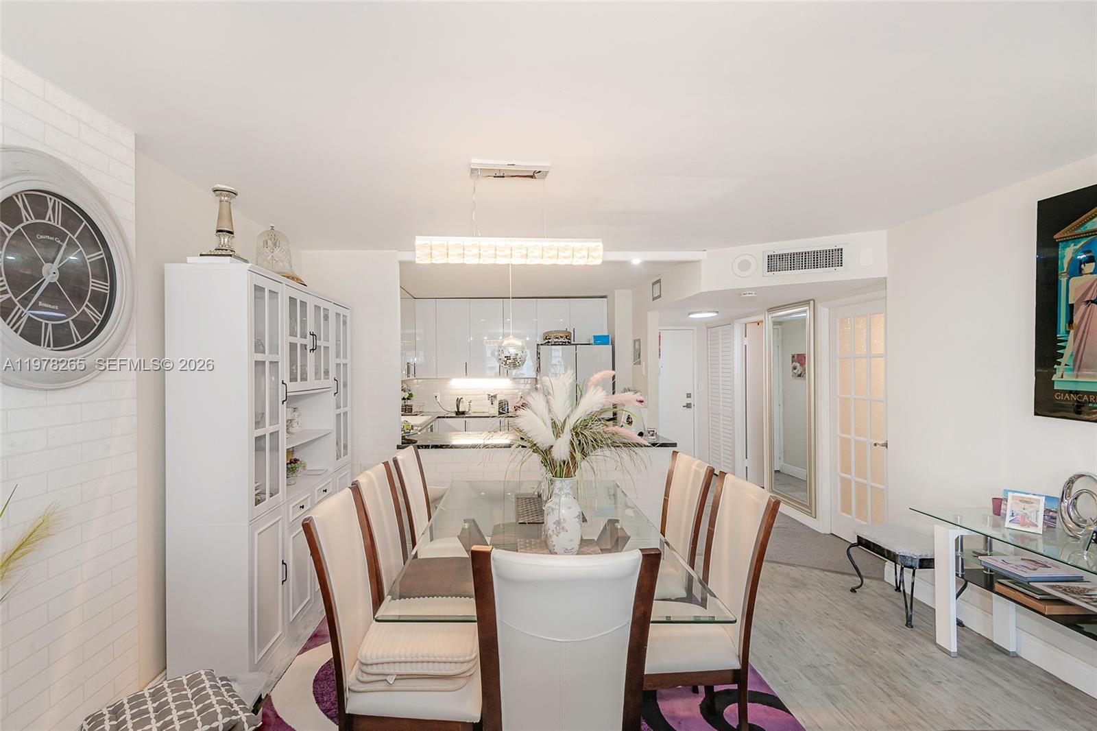 2801 NE 183rd St #1108W Aventura, FL 33160