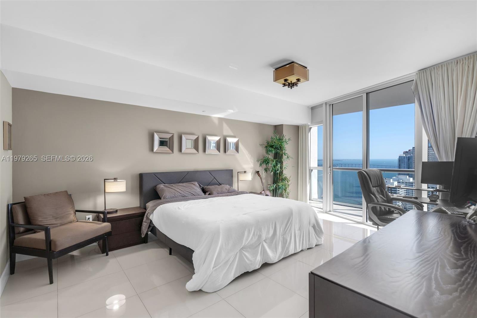 image Icon Brickell II11