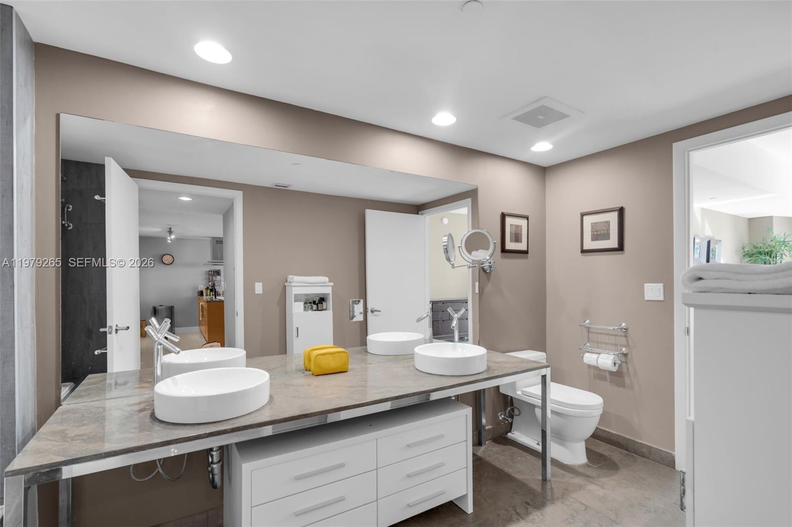 image Icon Brickell II15