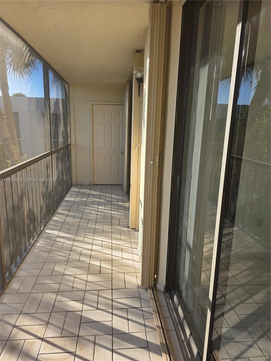 8015 SW 107th Ave #313 Miami, FL 33173