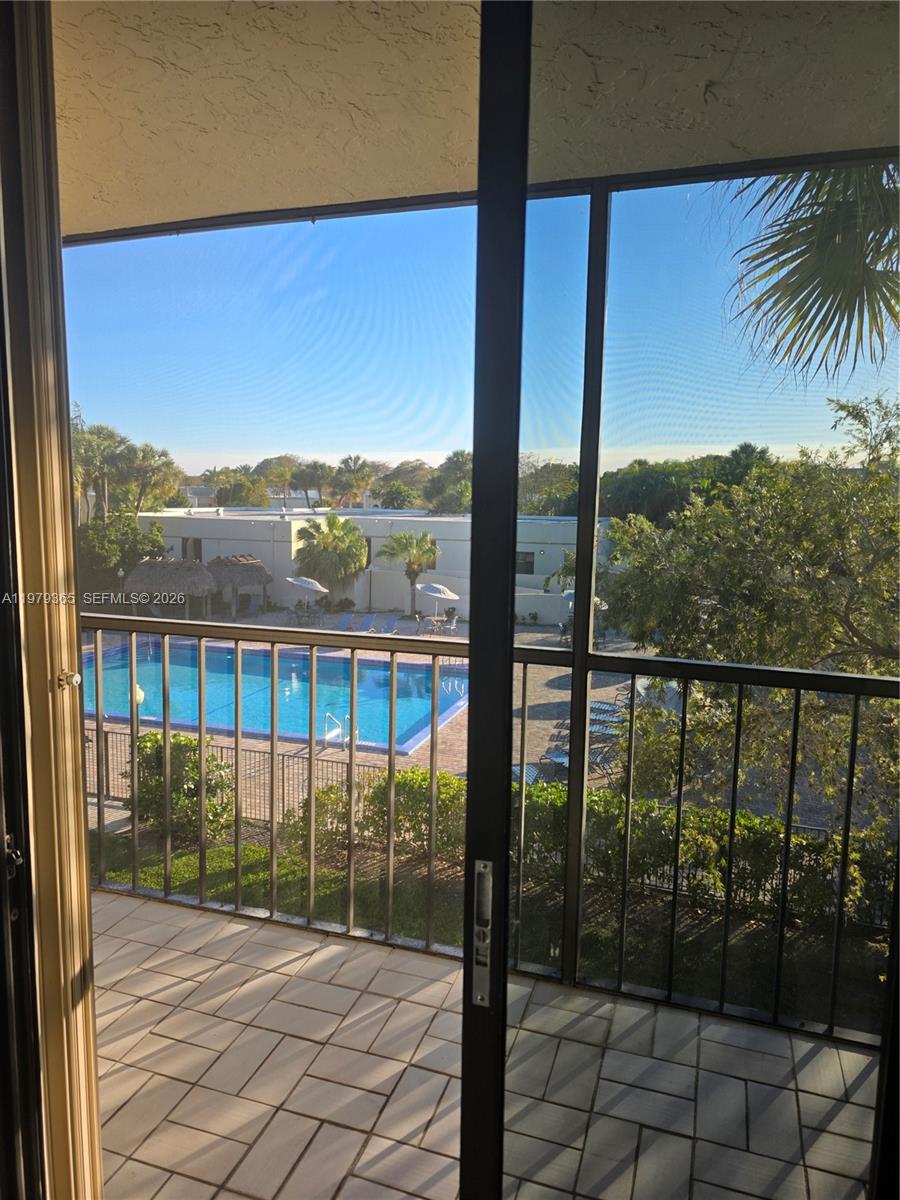 8015 SW 107th Ave #313 Miami, FL 33173