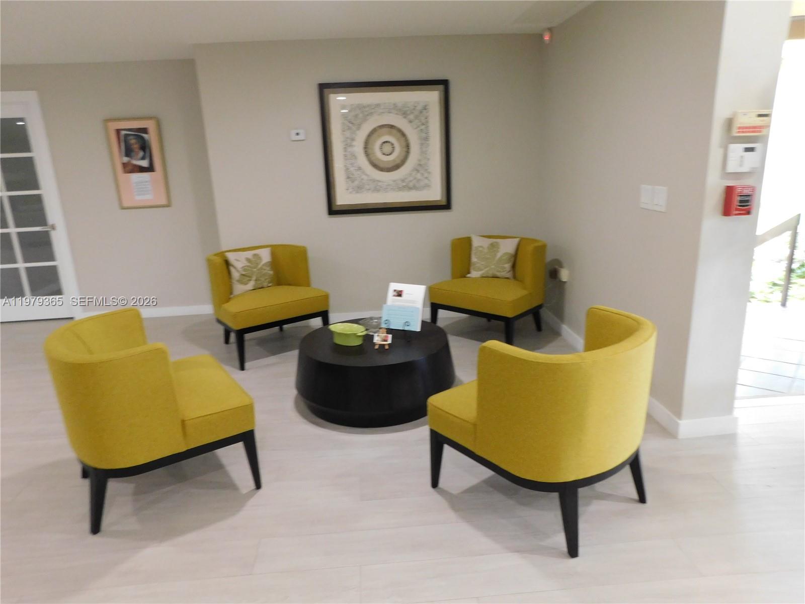 8015 SW 107th Ave #313 Miami, FL 33173