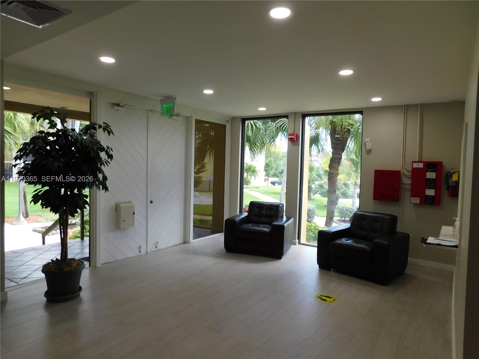 8015 SW 107th Ave #313 Miami, FL 33173