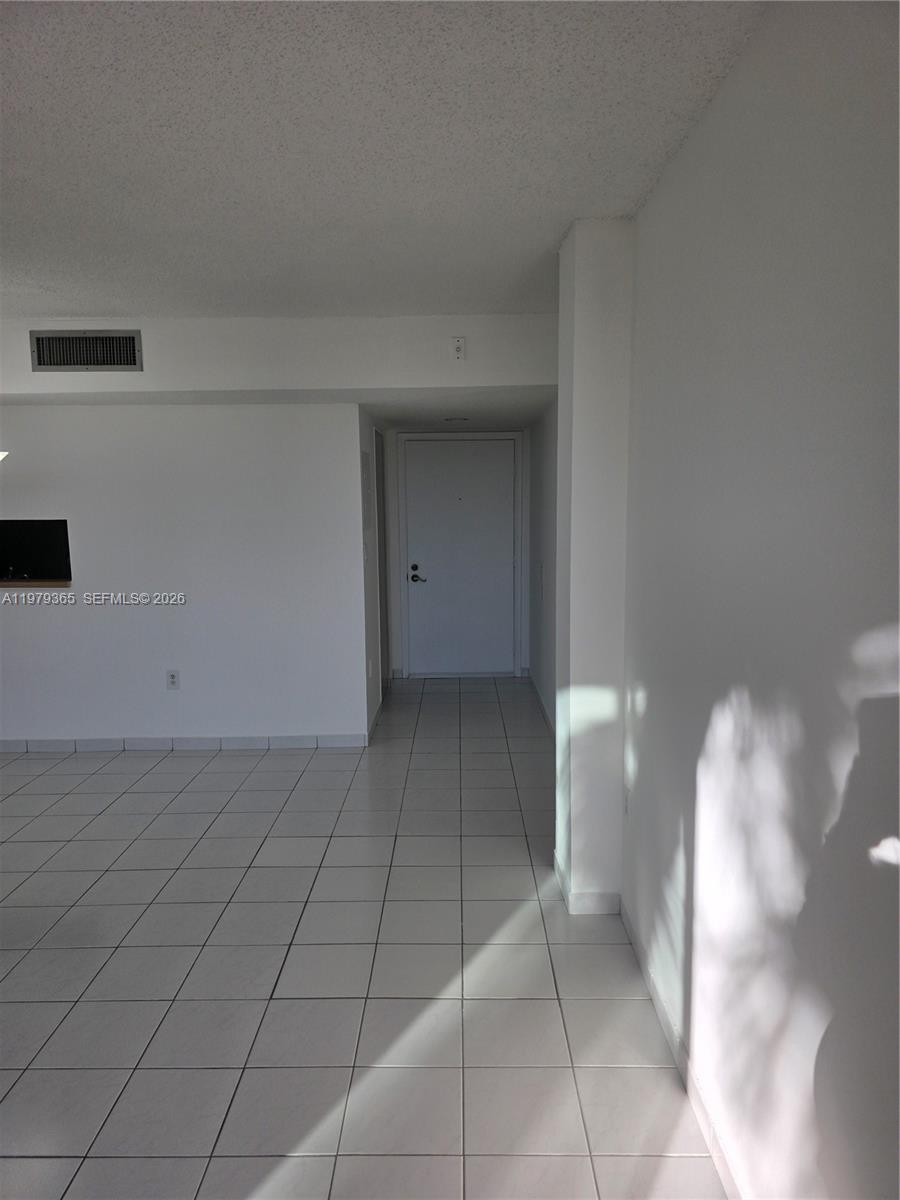 8015 SW 107th Ave #313 Miami, FL 33173