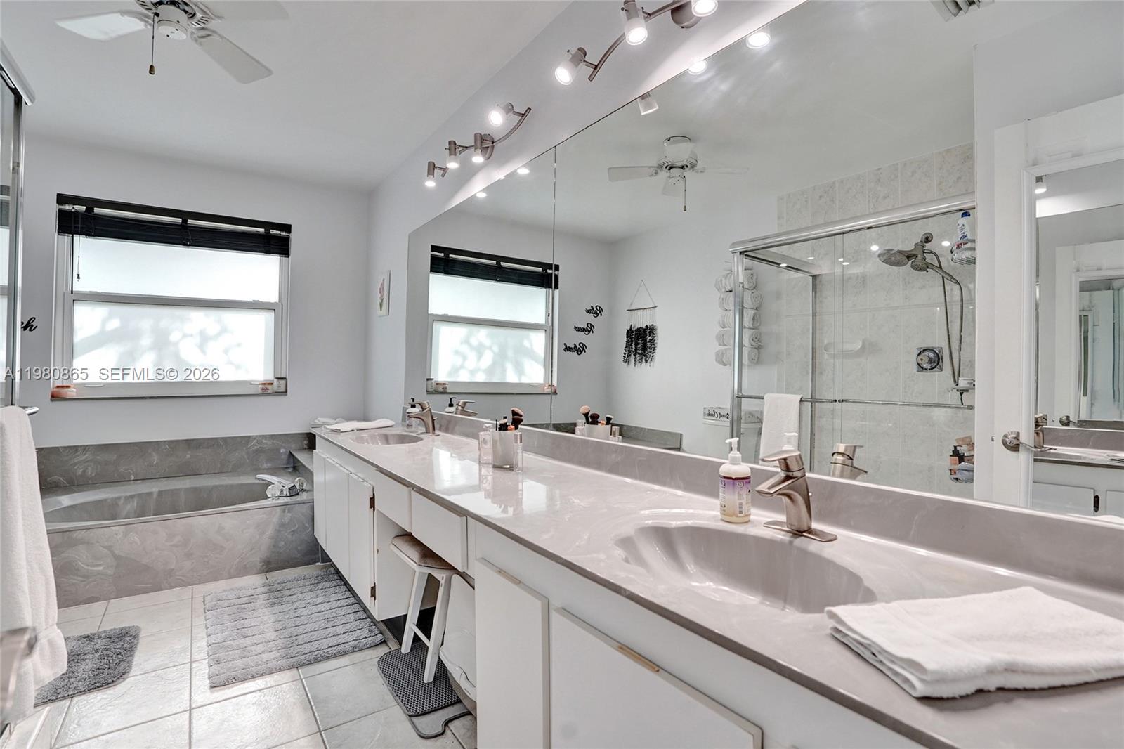 13901 Appalachian Trl Davie, FL 33325