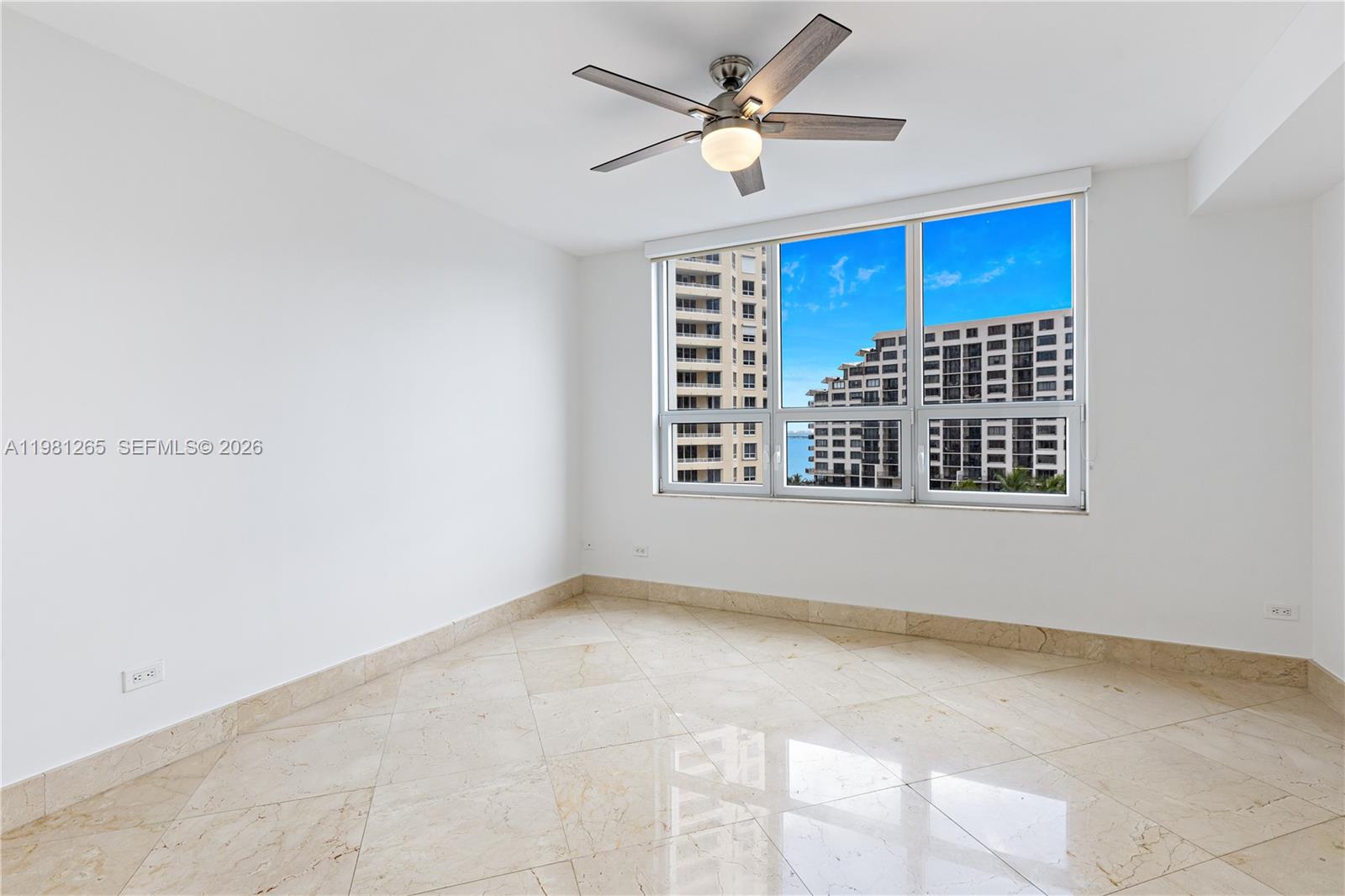848 Brickell Key Dr #903 Miami, FL 33131