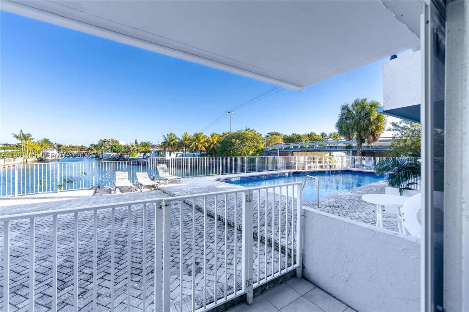 2225 NE 123rd St #114 North Miami, FL 33181