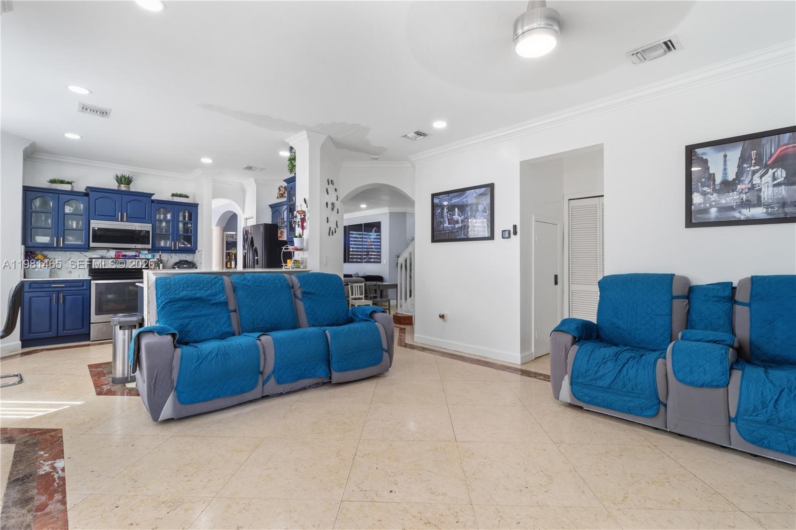 10816 SW 247th St Homestead, FL 33032