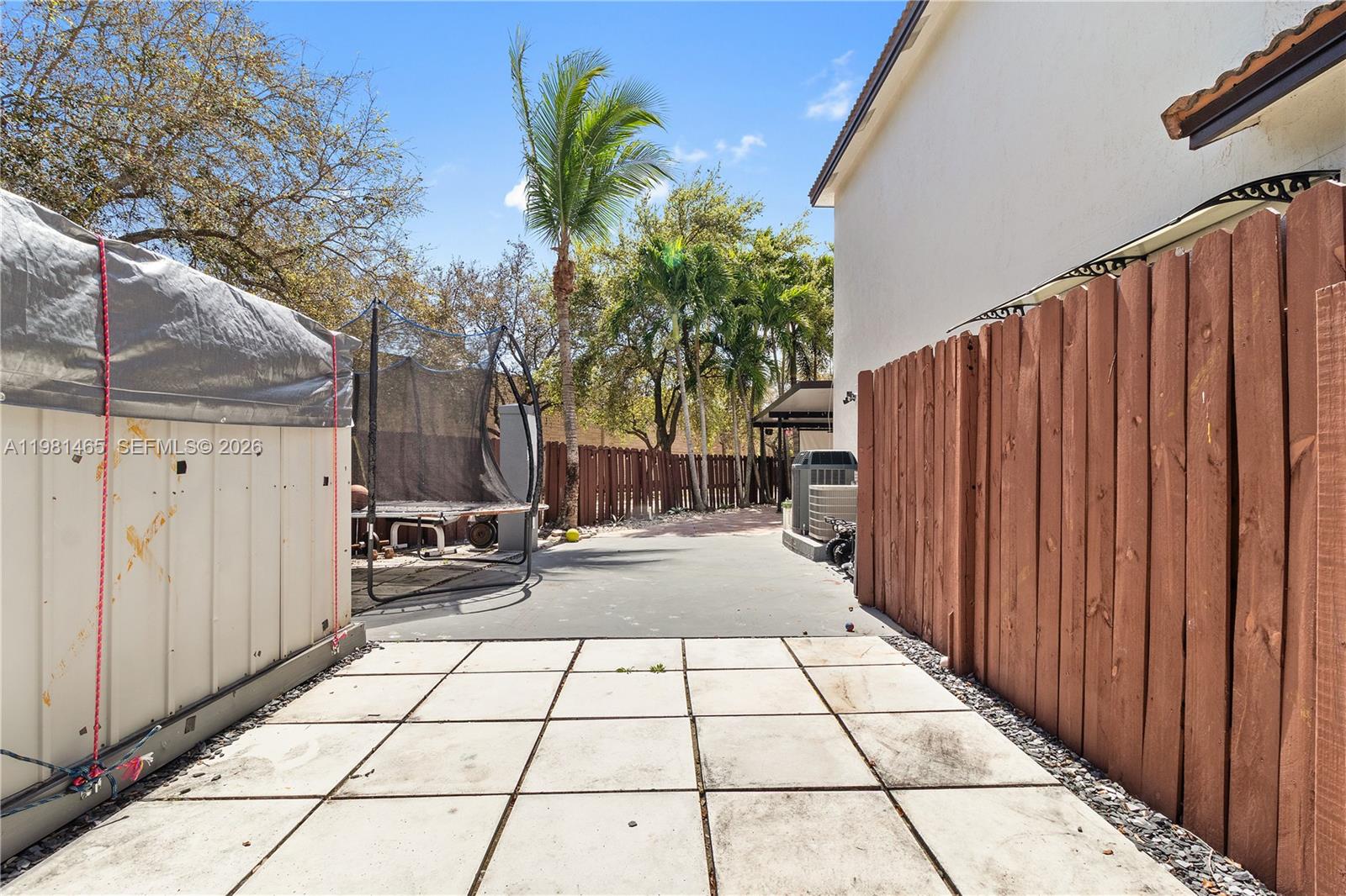 10816 SW 247th St Homestead, FL 33032