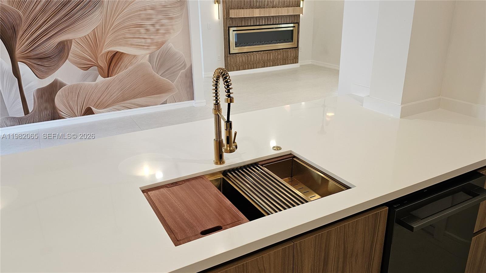 2365 SW 21st Ave Miami, FL 33145