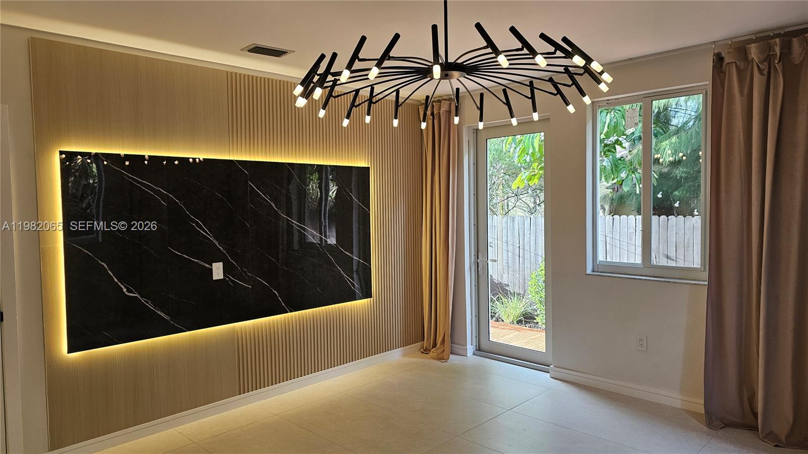 2365 SW 21st Ave Miami, FL 33145