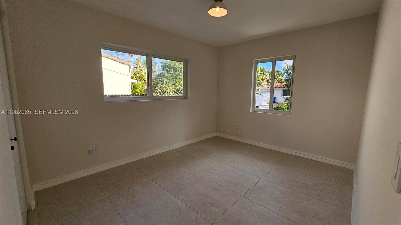 2365 SW 21st Ave Miami, FL 33145