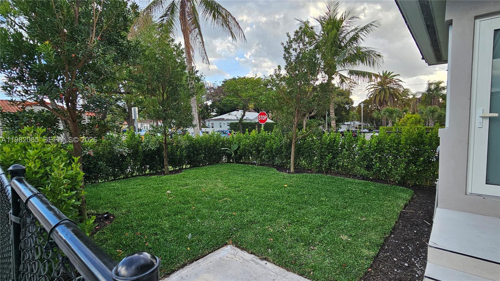 2365 SW 21st Ave Miami, FL 33145