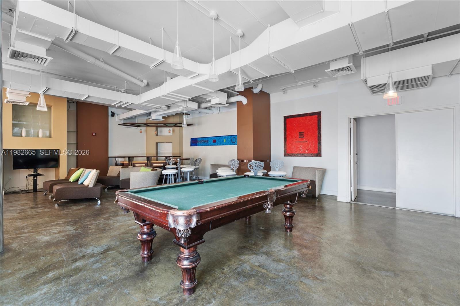 10 SW South Riv Dr #1512 Miami, FL 33130