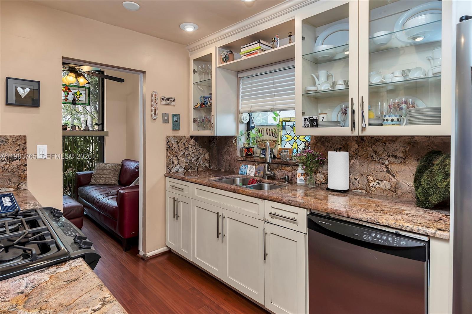 2132 NE 171st St North Miami Beach, FL 33162