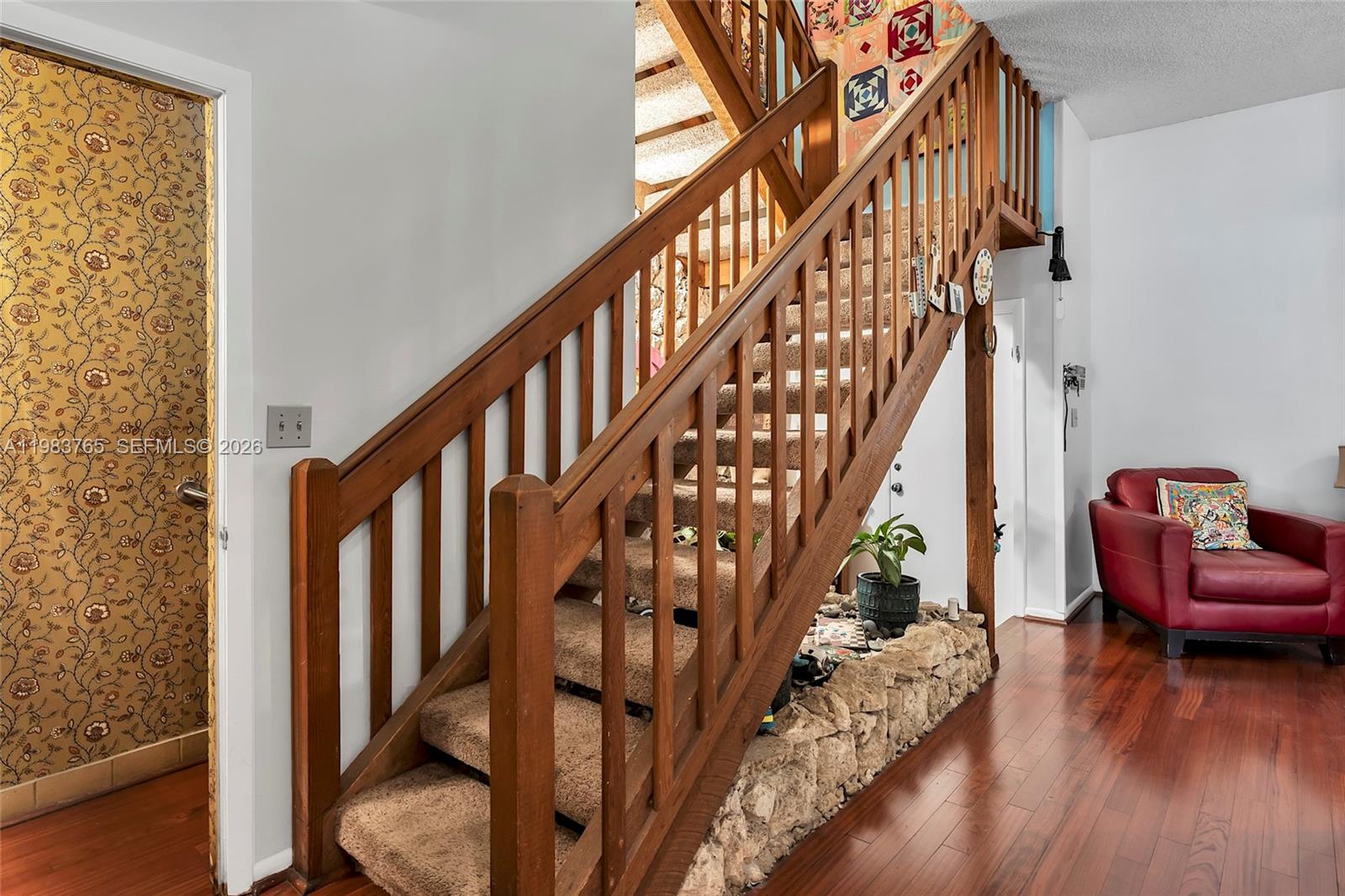 2132 NE 171st St North Miami Beach, FL 33162