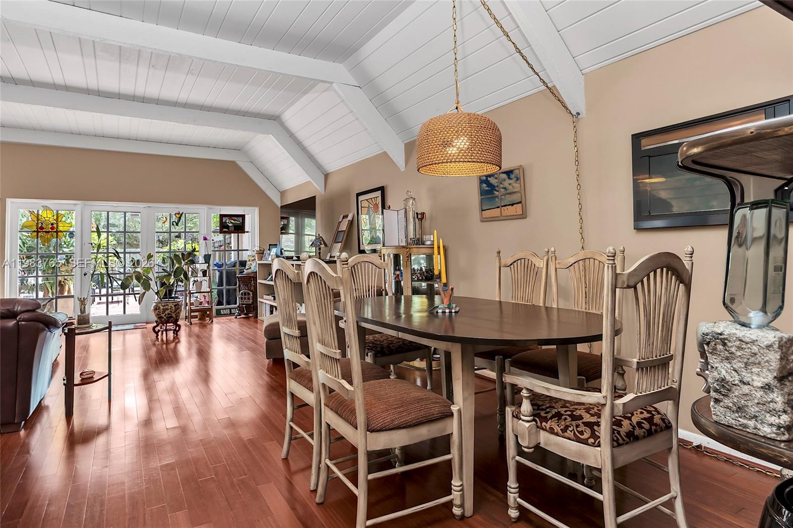 2132 NE 171st St North Miami Beach, FL 33162