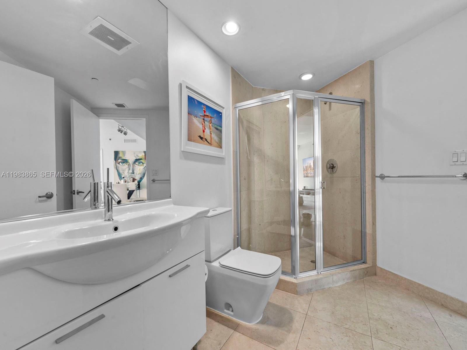 Undisclosed Address Miami, FL 33131