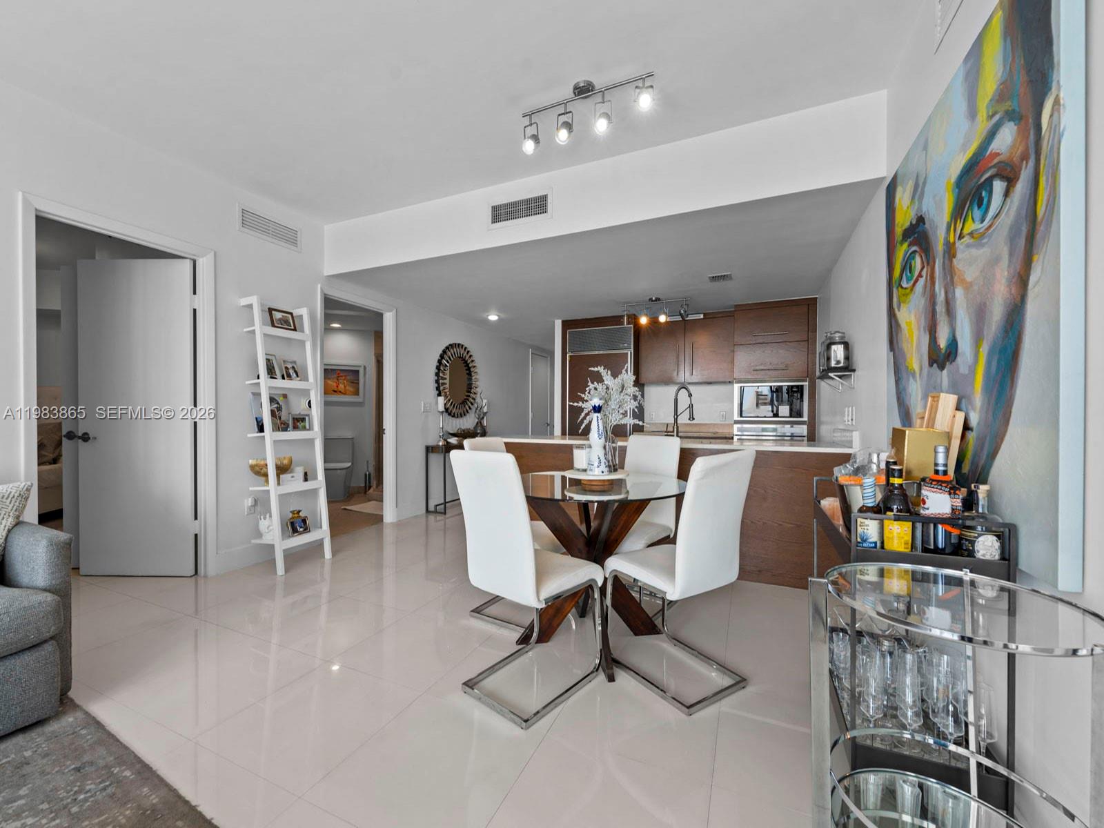 Undisclosed Address Miami, FL 33131