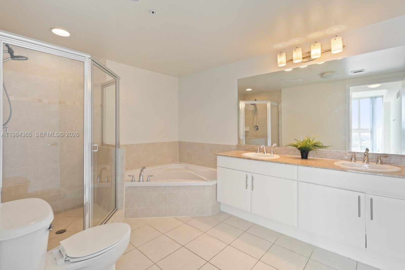 1861 NW North Riv Dr #3 Miami, FL 33125