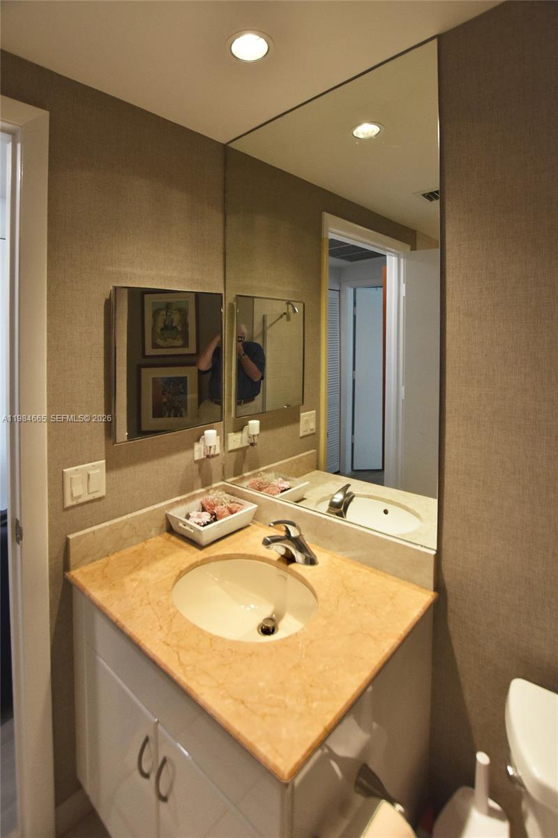 image Courts Brickell Key18