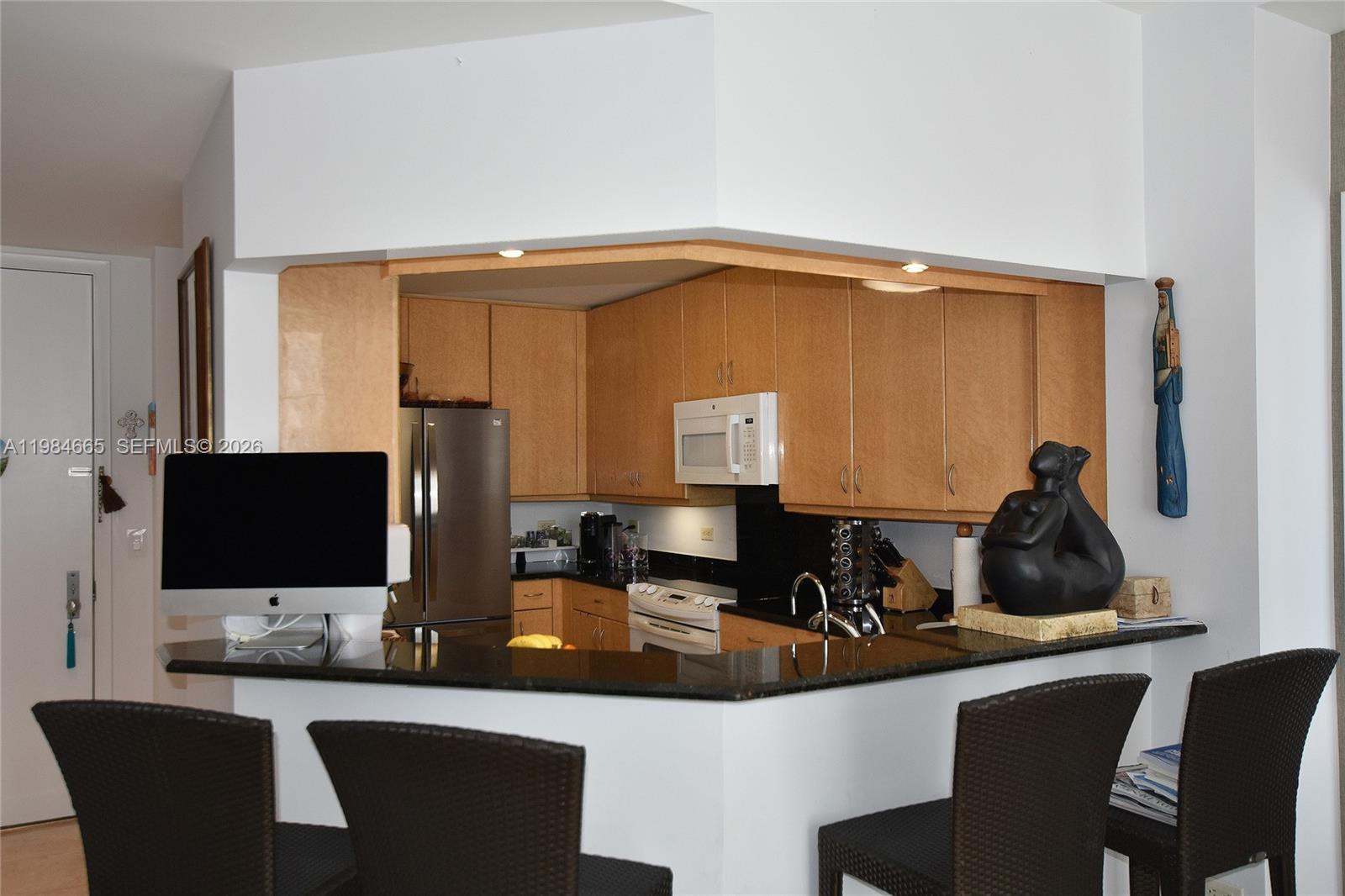 image Courts Brickell Key25