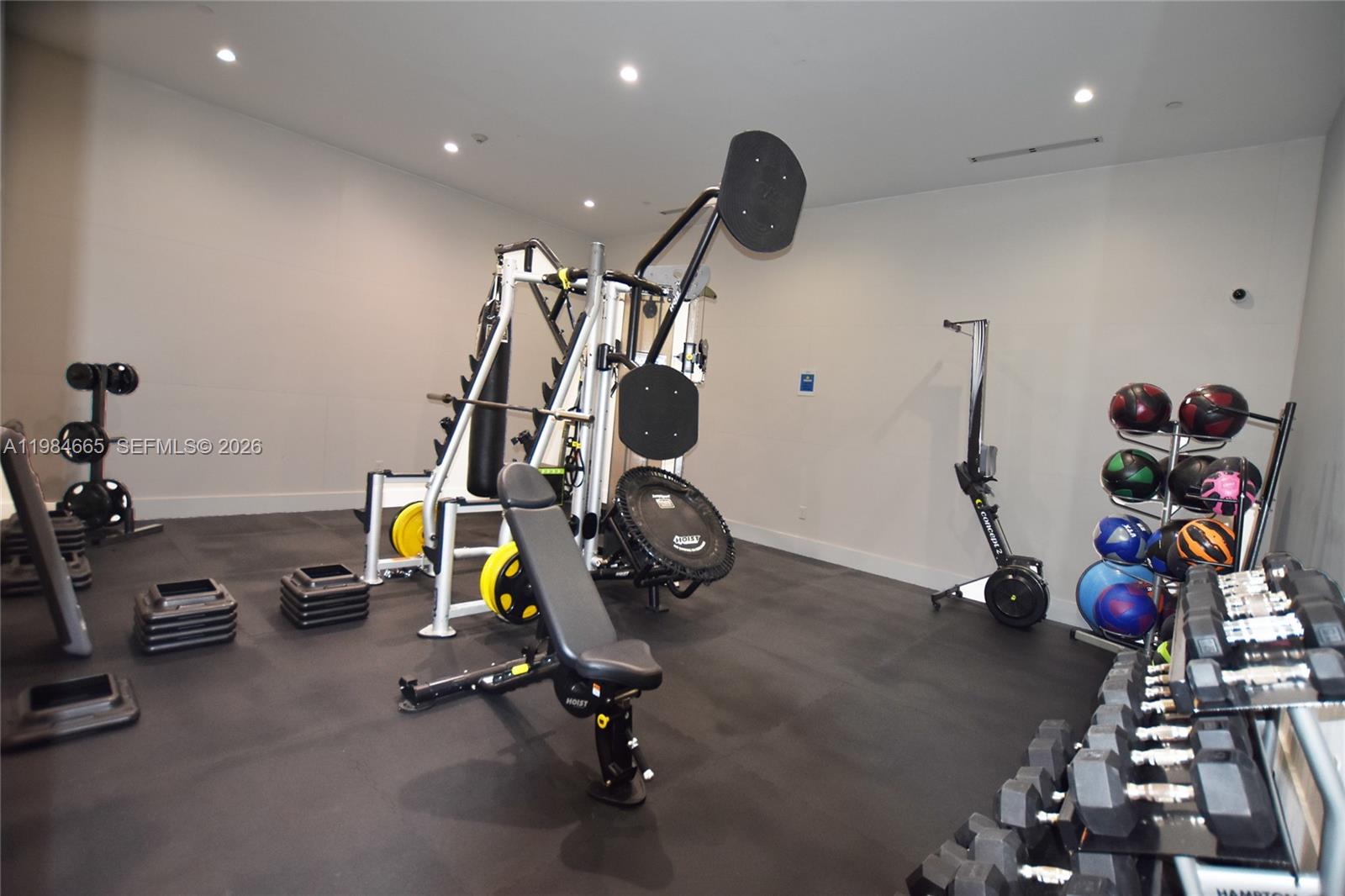 801 Brickell Key Blvd #1209 Miami, FL 33131