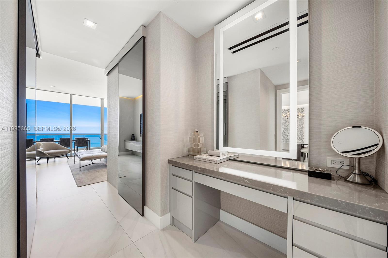 image Turnberry Ocean Club12