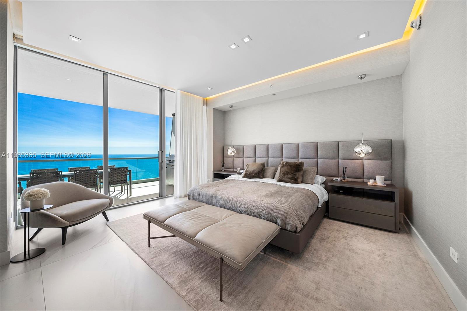 image Turnberry Ocean Club8