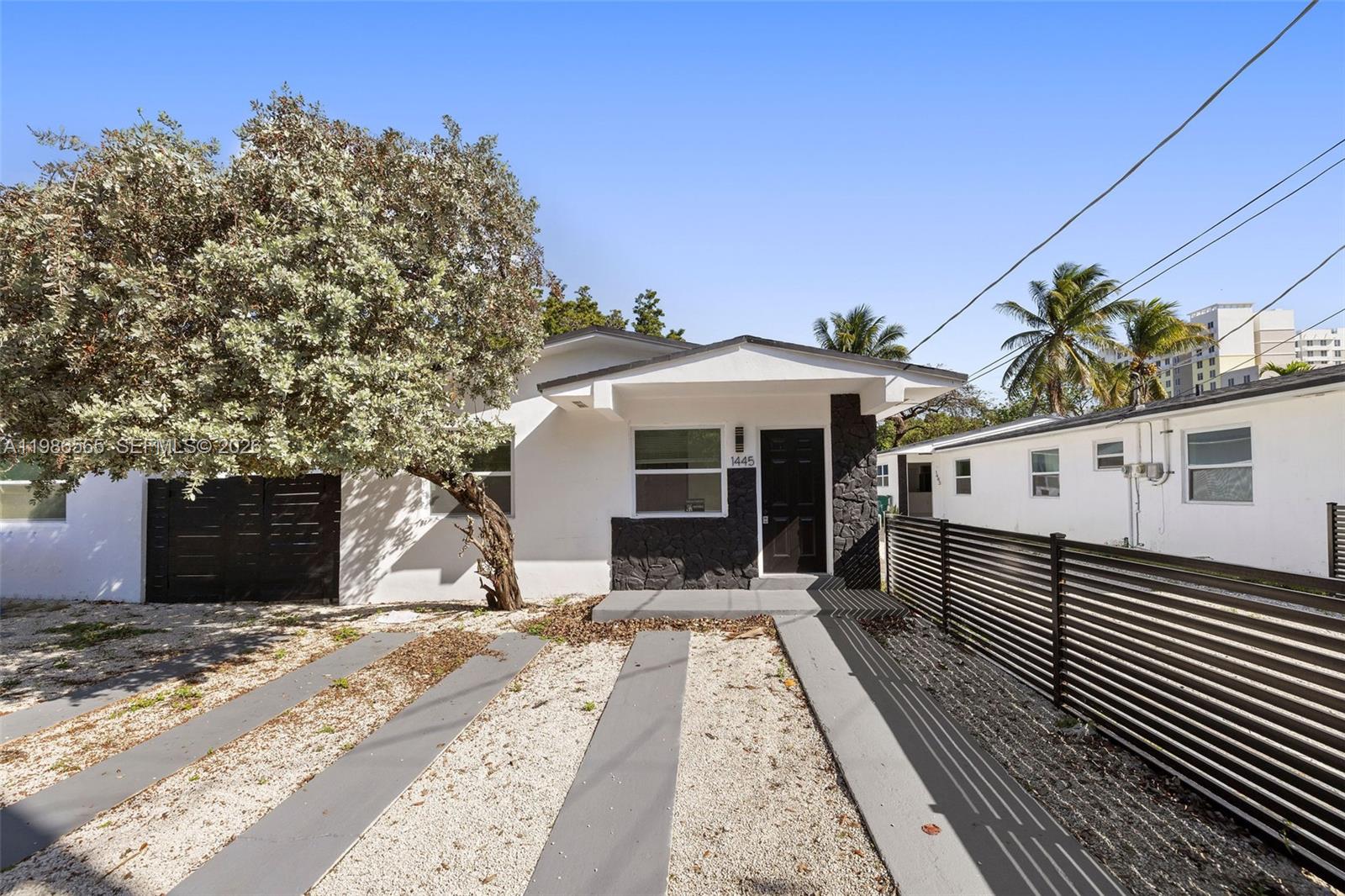 1445 NW 34th St #1445