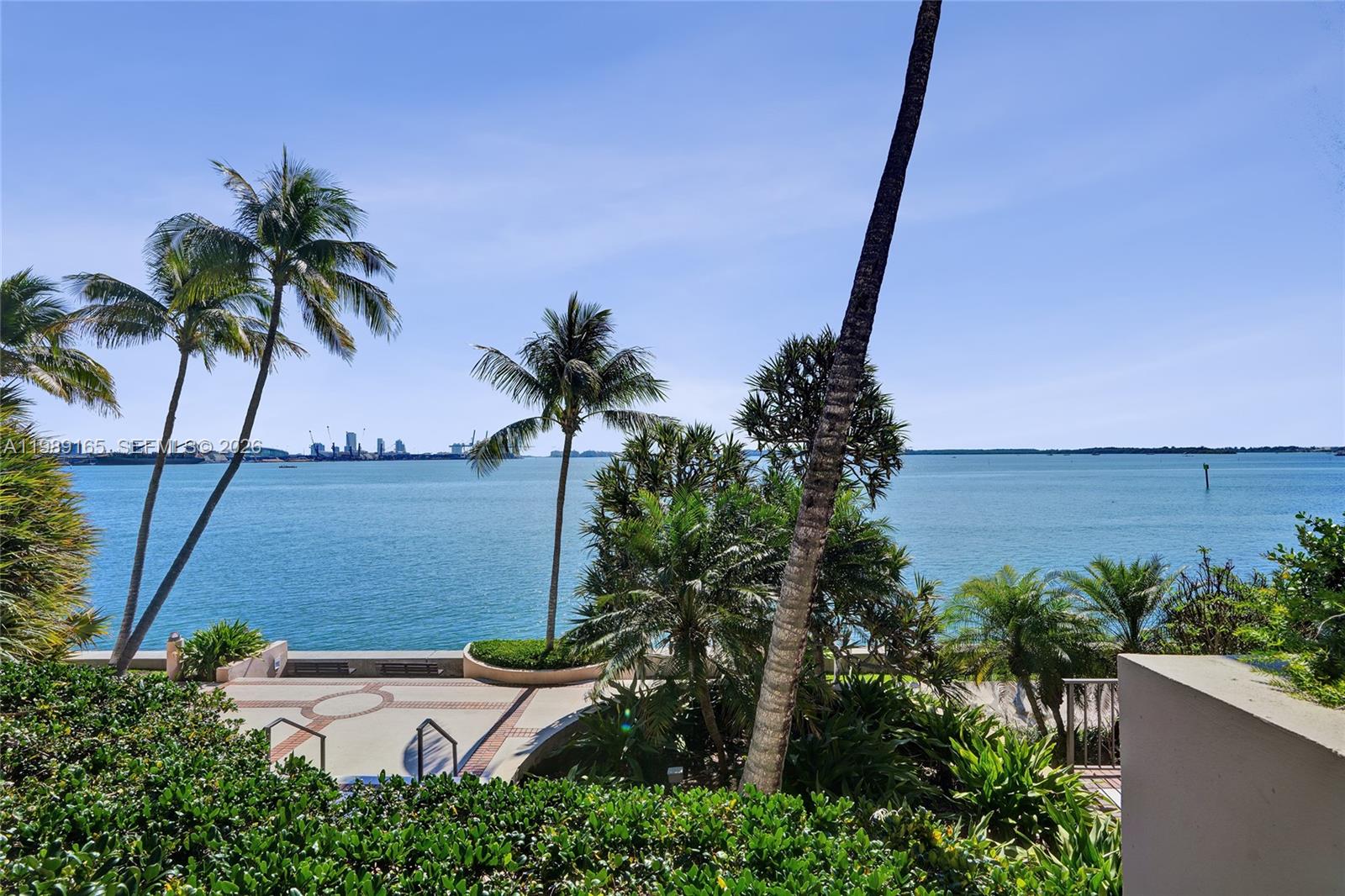 image Brickell Key One33