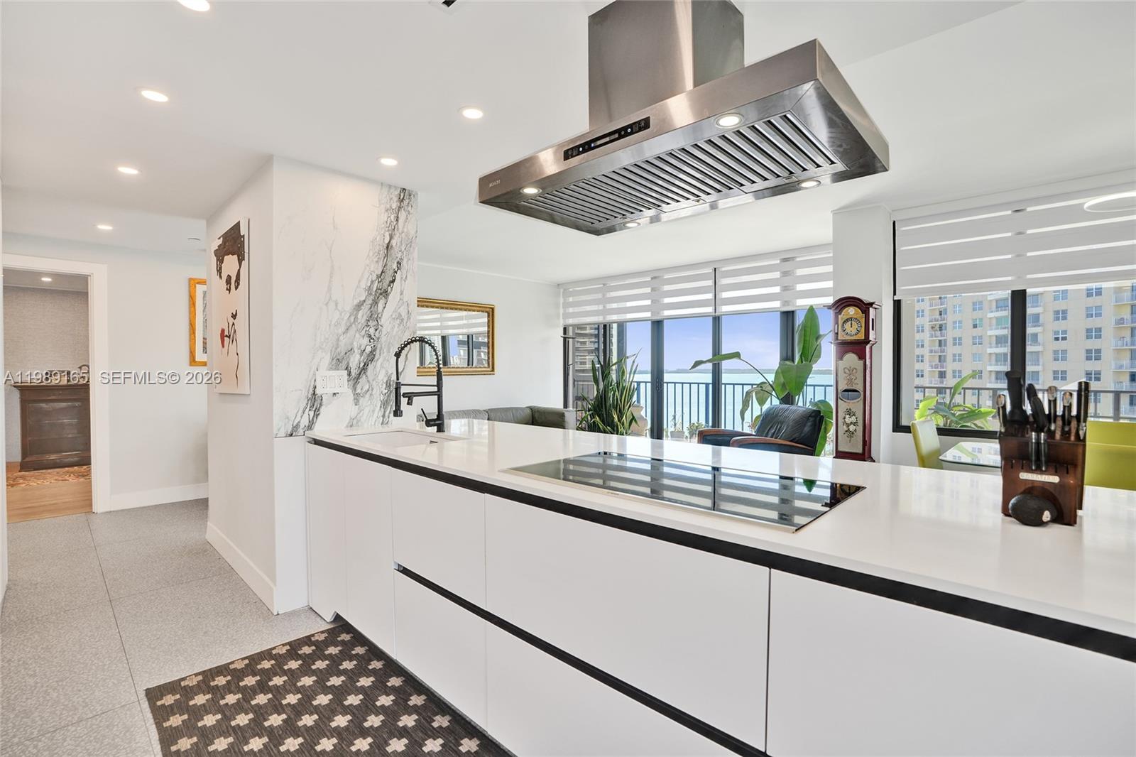 image Brickell Key One5