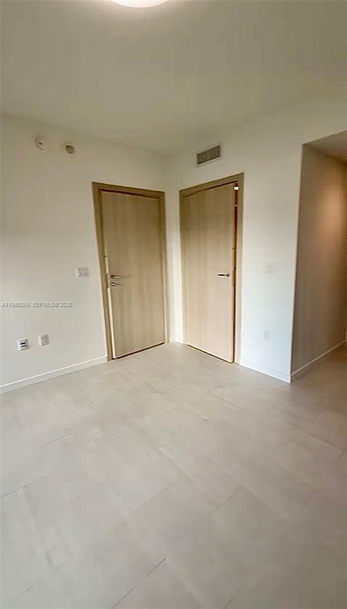 image Brickell Flatiron16