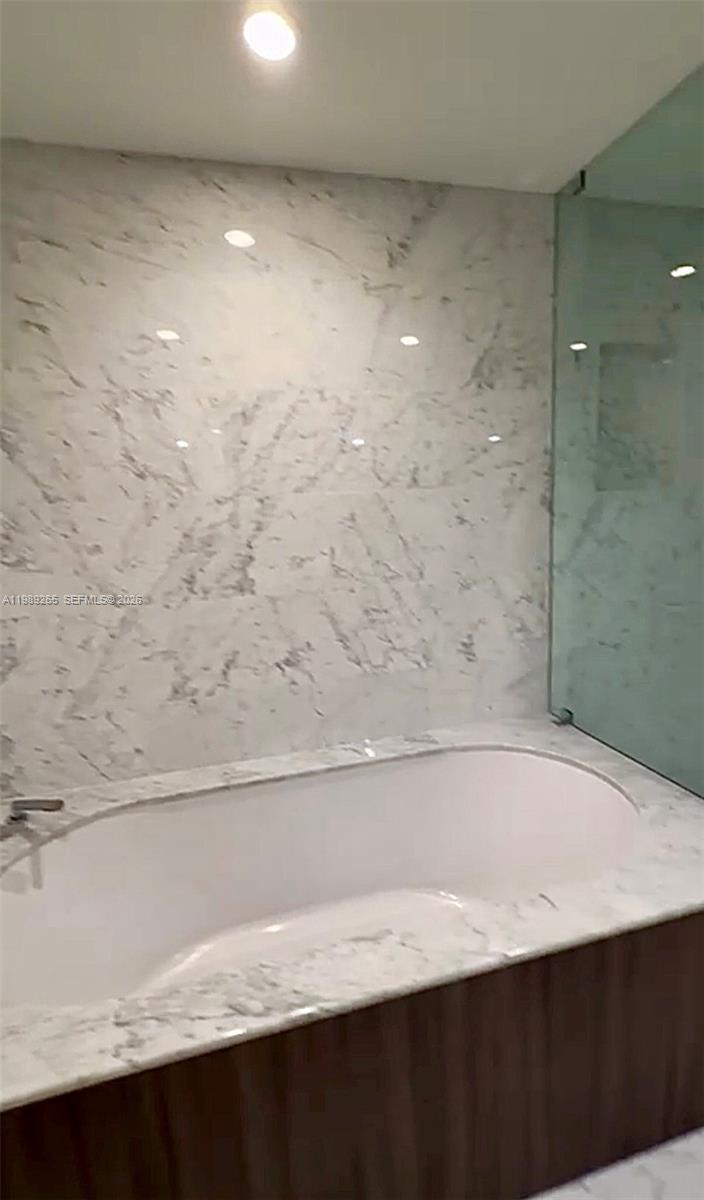 image Brickell Flatiron19