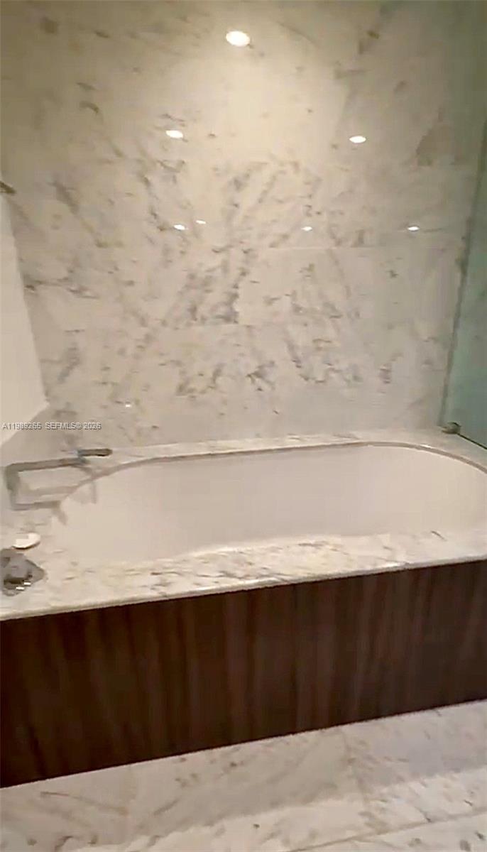 image Brickell Flatiron21