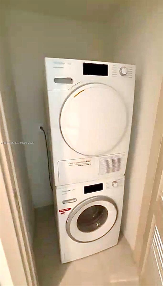 image Brickell Flatiron7