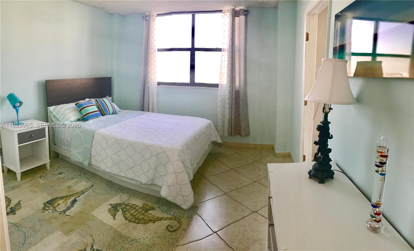 image Winston Towers 70013